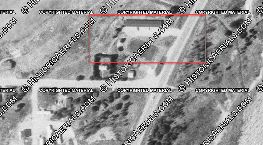 Econo Lodge Lakeshore (Maple Leaf Motel) - 1971 Aerial (newer photo)